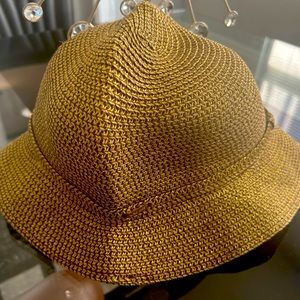 Gold Nine West Vacation hat